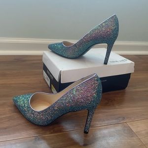 Gorgeous purple sparkly Nine West pumps
